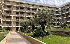 Moderno E Comodo Appartamento In Milano Bovisa